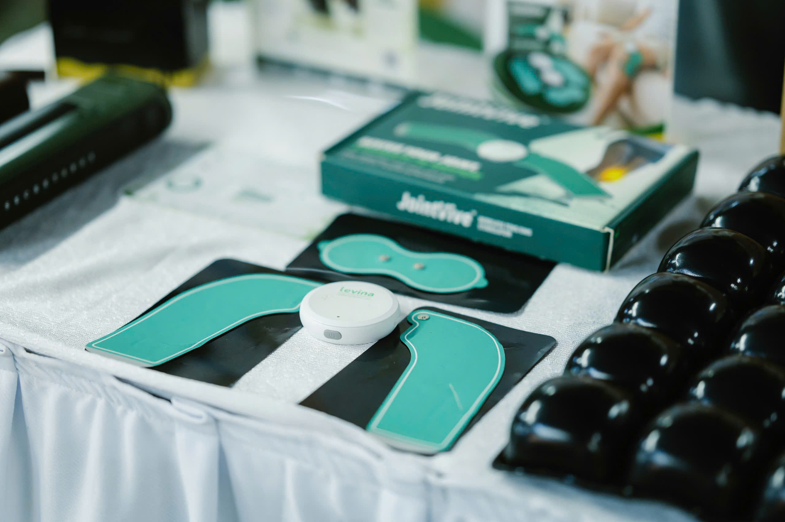 Đại diện GrandCare Việt Nam giao lưu cùng các đối tác tại hội nghị